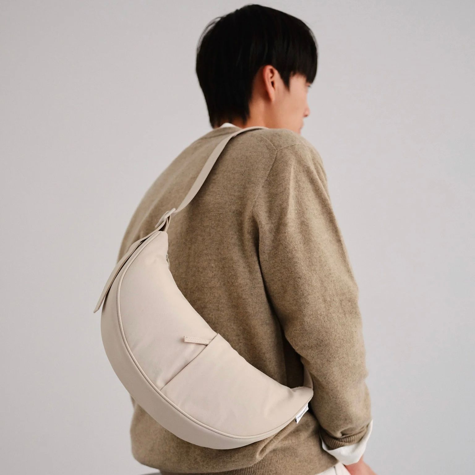 【残りわずか】Moon Bag