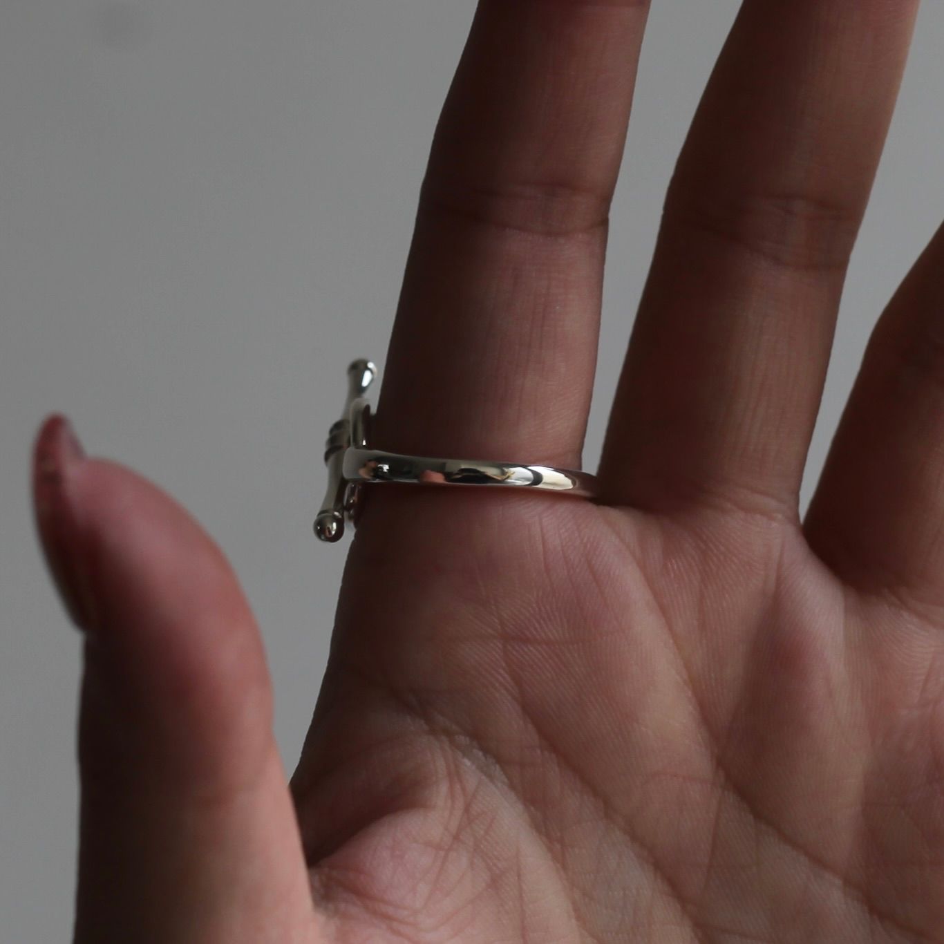 【残り一点】Oval T-Bar Chain Ring