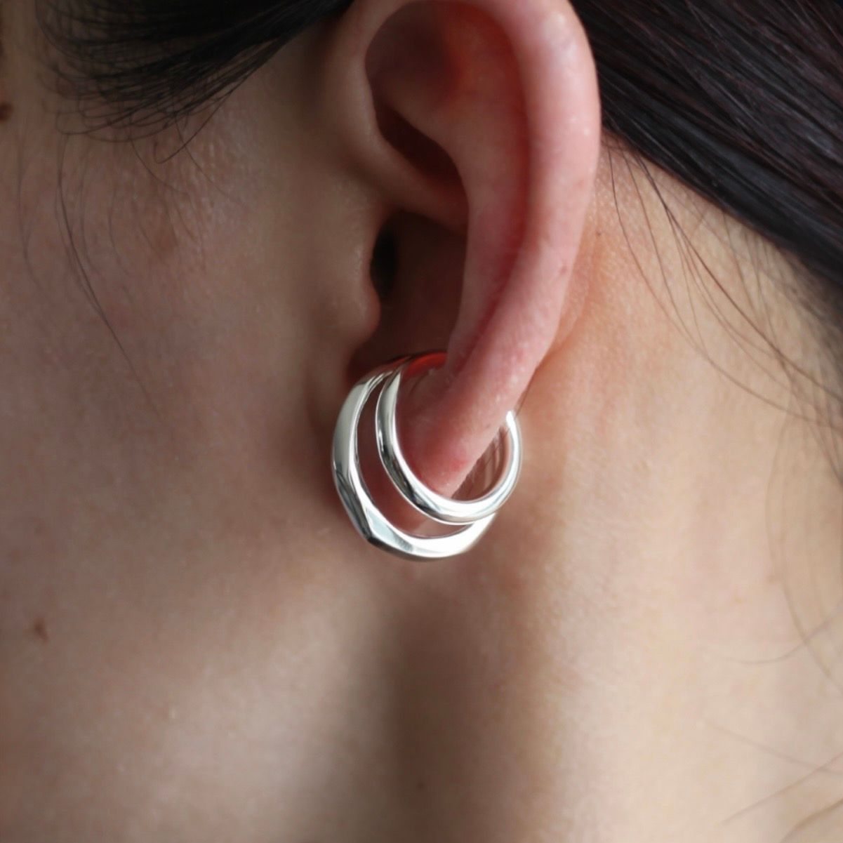 【お取り寄せ注文可能】Layered Hoop Ear Cuff(SILVER)