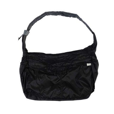 【残りわずか】Light Weight Nylon Shoulder Bag