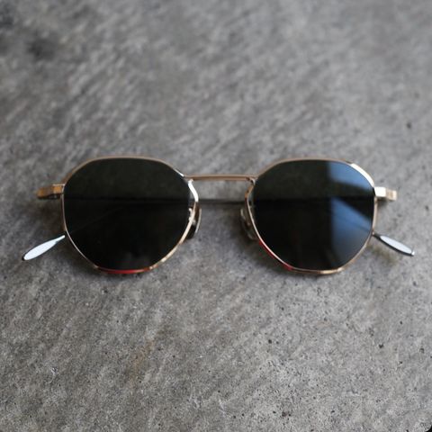 【残り一点】Herbert SG