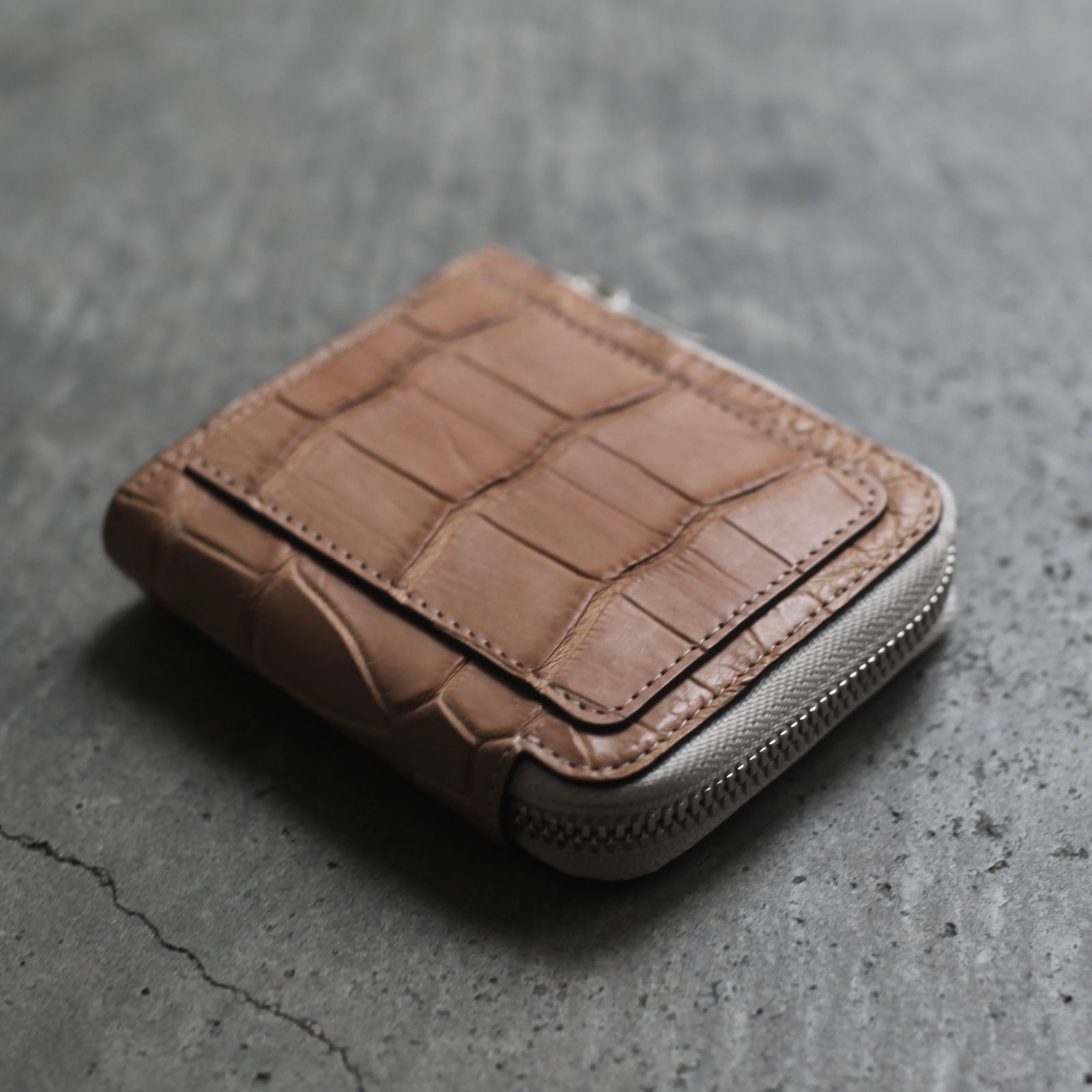 ITTI - 【残り一点】Cristy Very Compact WLT.5(NUME CROCO
