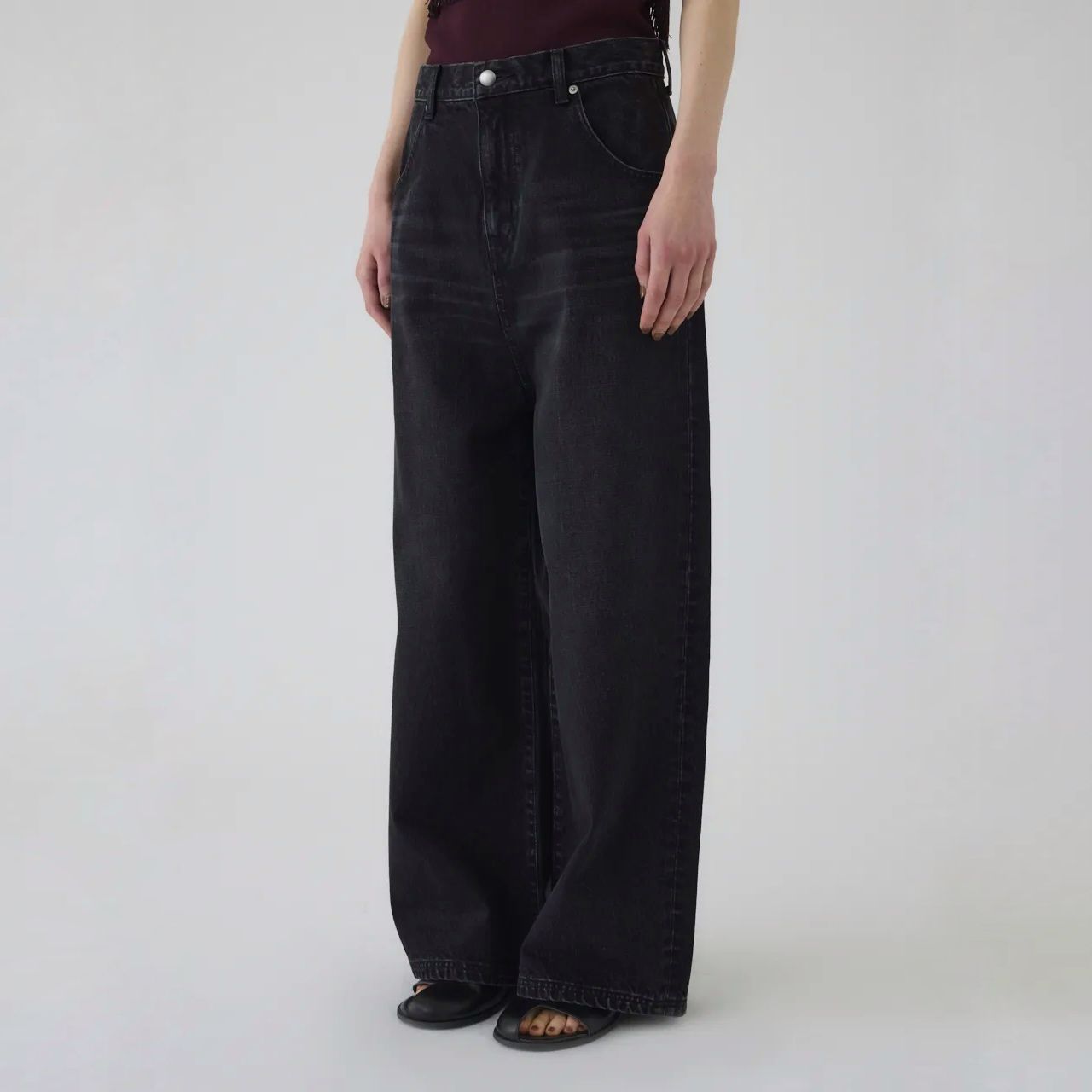 【残り一点】Middle Straight Black Denim