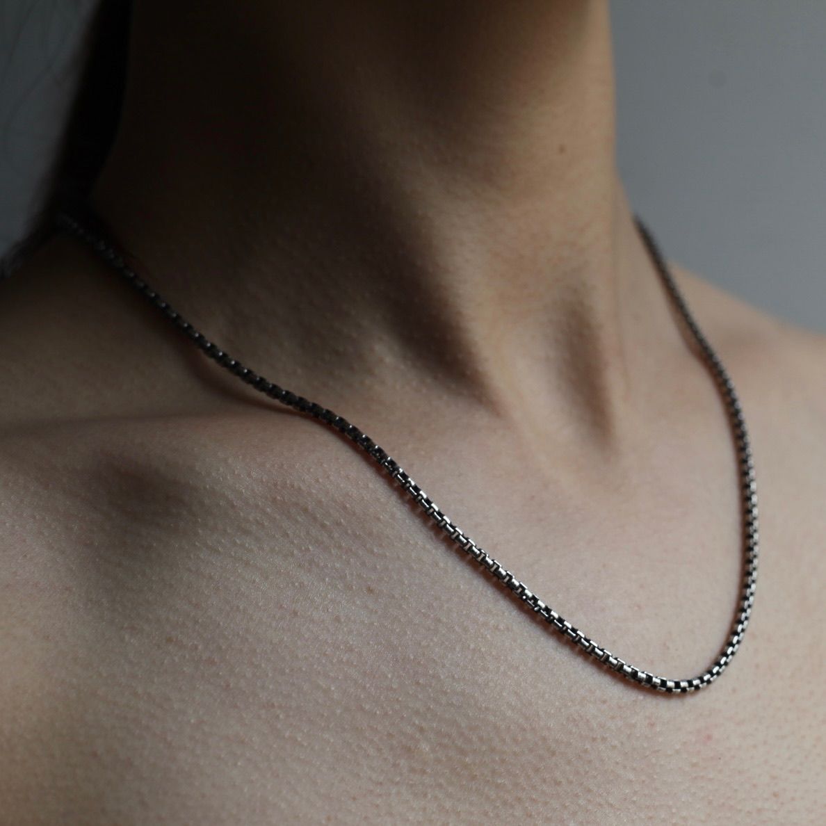 【お取り寄せ注文可能】Narrow Square Block Chain Long Necklace