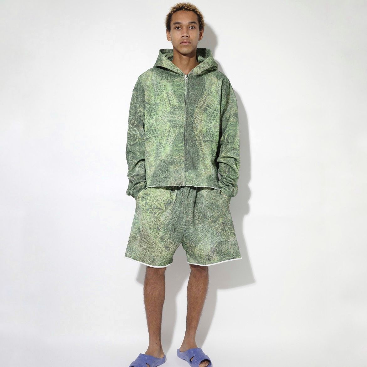 【残り一点】Cut Off Wide Zip Sweat Hoodie