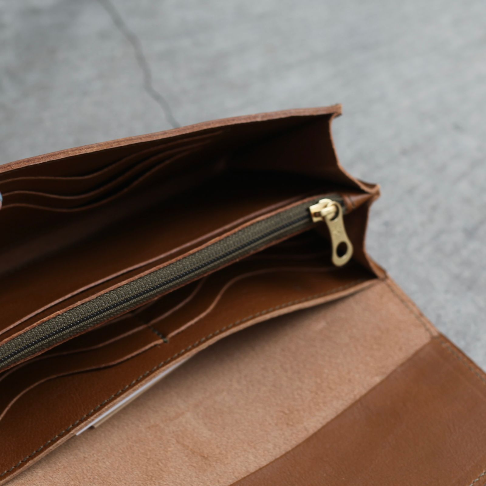 【残り一点】ロングウォレット