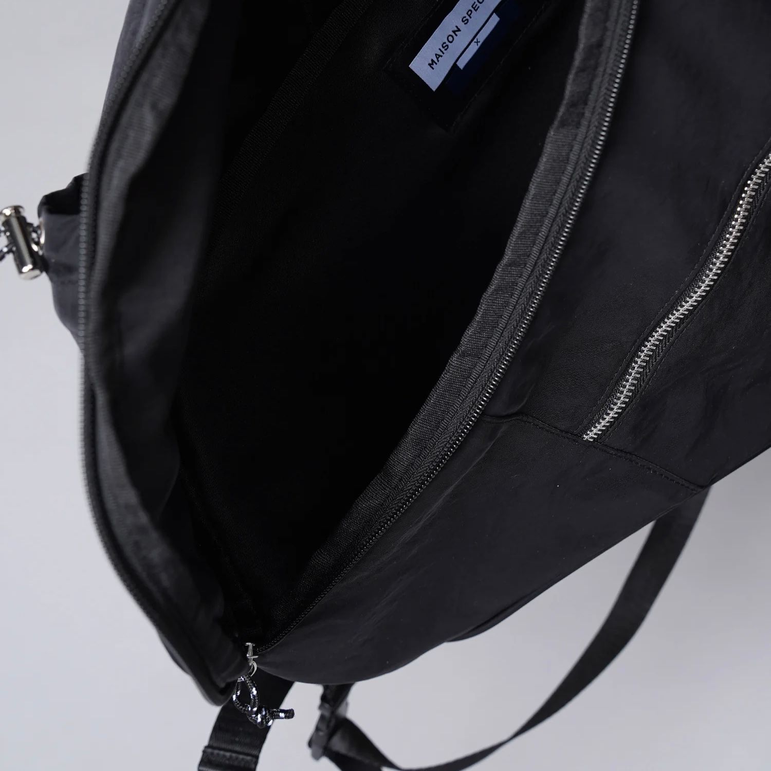 【残り一点】Nylon Sling Bag
