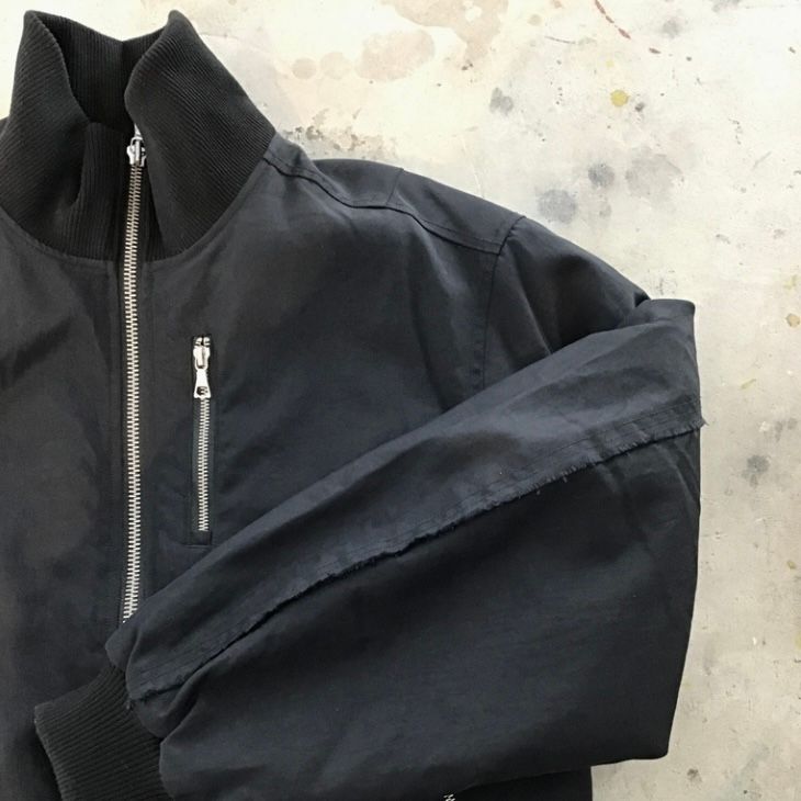 【残り一点】High Collar Bomber Raw Edge