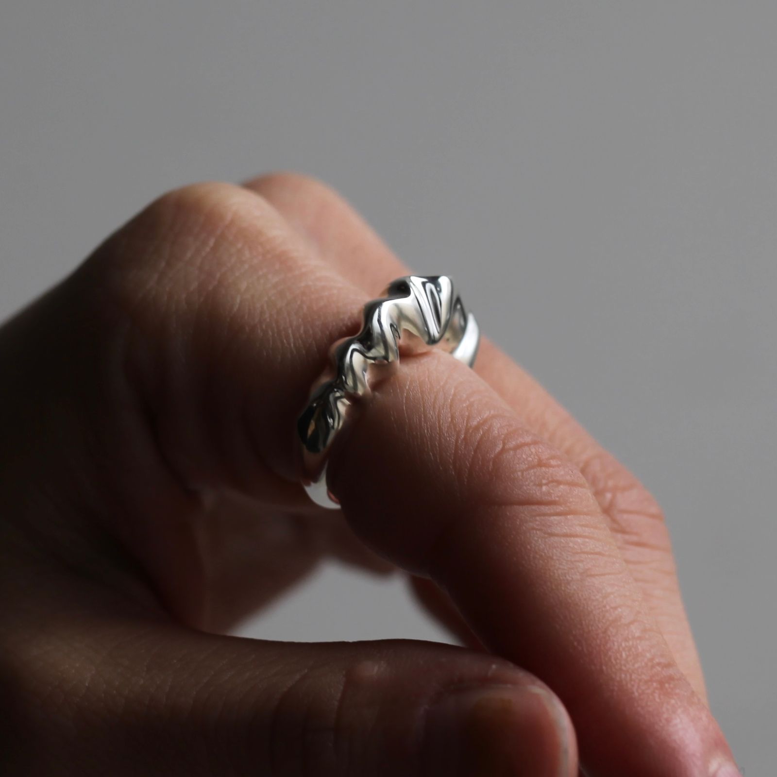 【再販売通知受付可能】Chouchou Medium Ring(SILVER)