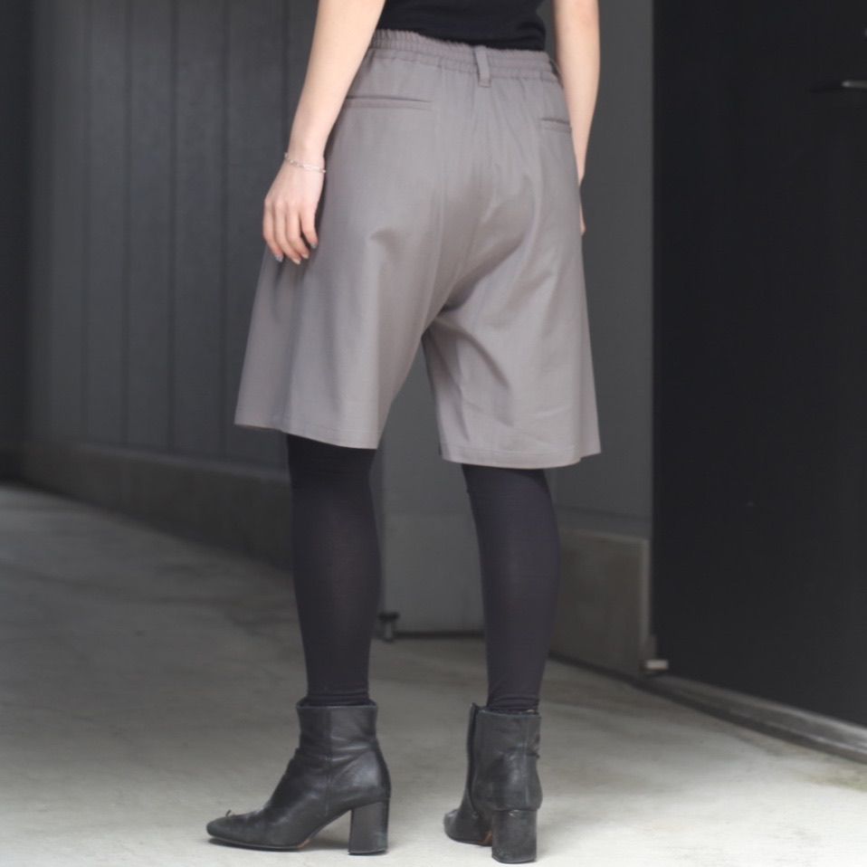 【残り一点】Wool Washer Tropical 2Pleated Easy Shorts