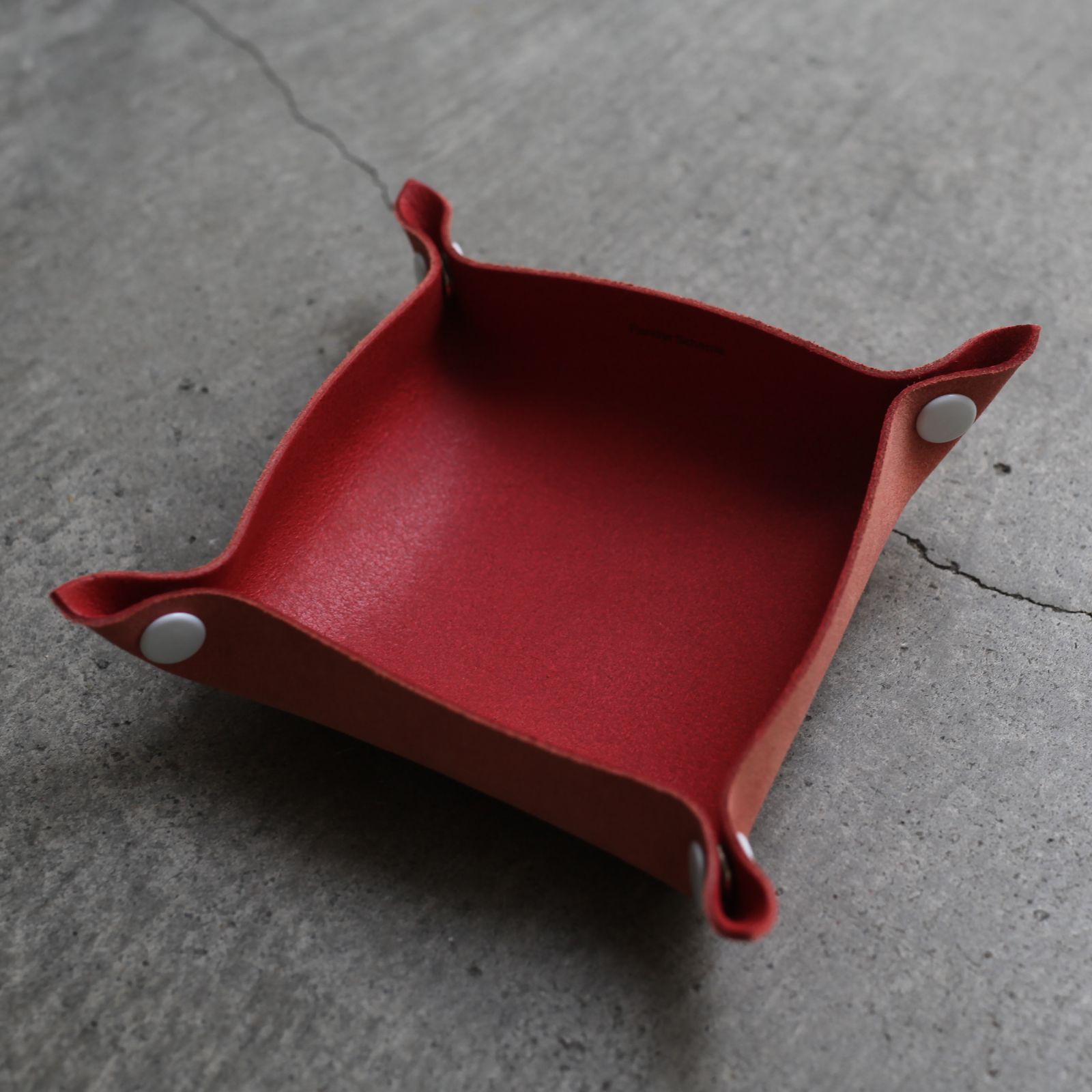 【残りわずか】Tray_S