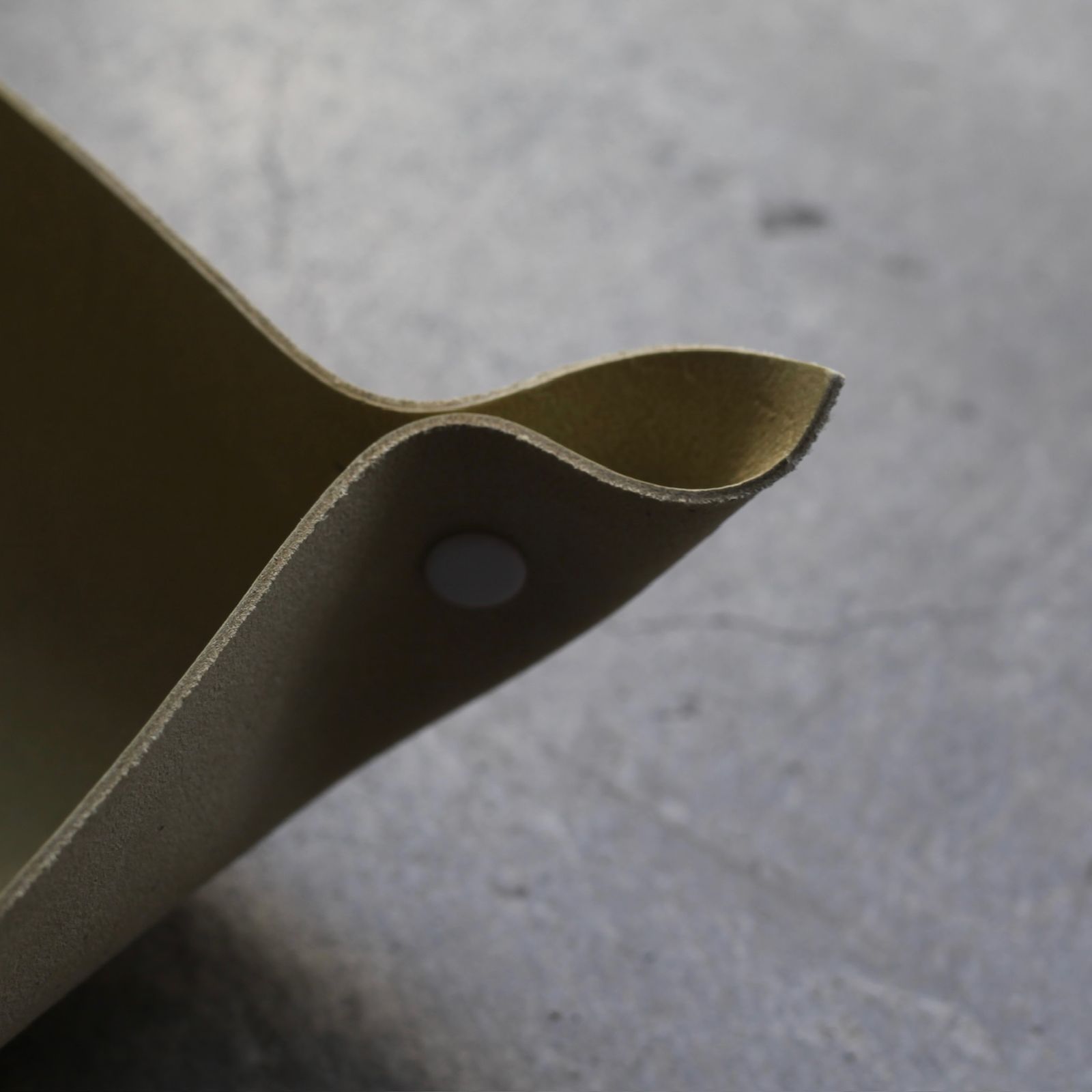 【再販売通知受付可能】Tray_L