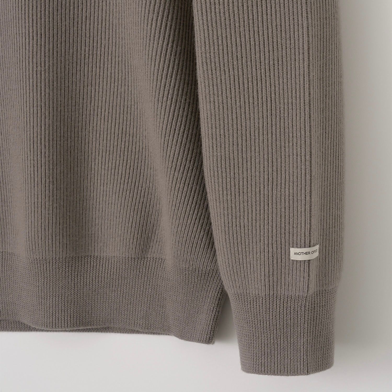 【残り一点】Volume Half Zip Up Knit