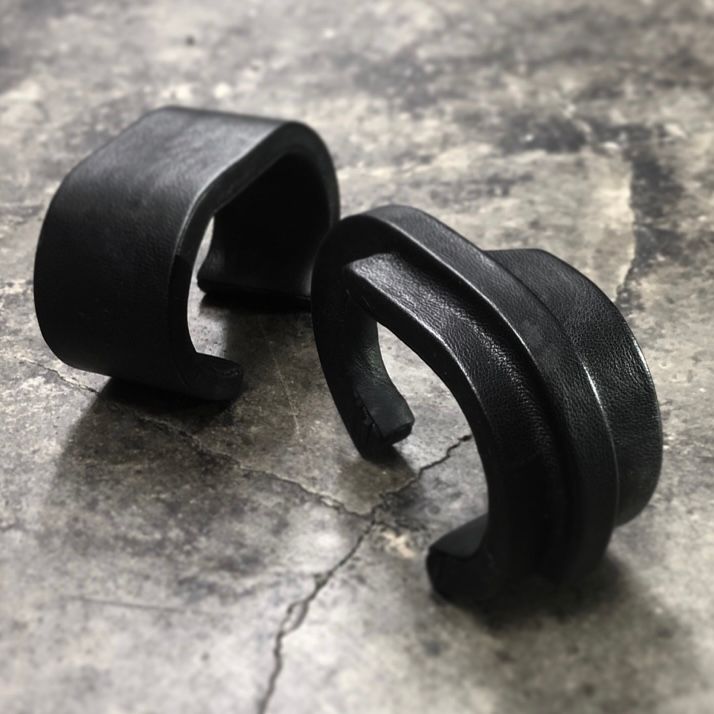 【お取り寄せ注文可能】Bulky Bangle Plane