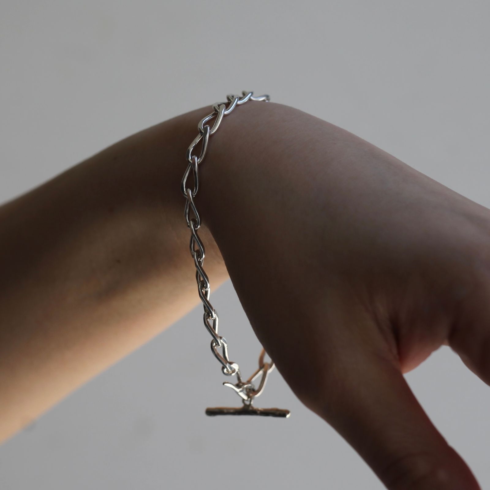 【お取り寄せ注文可能】Bold Lariette Bracelet