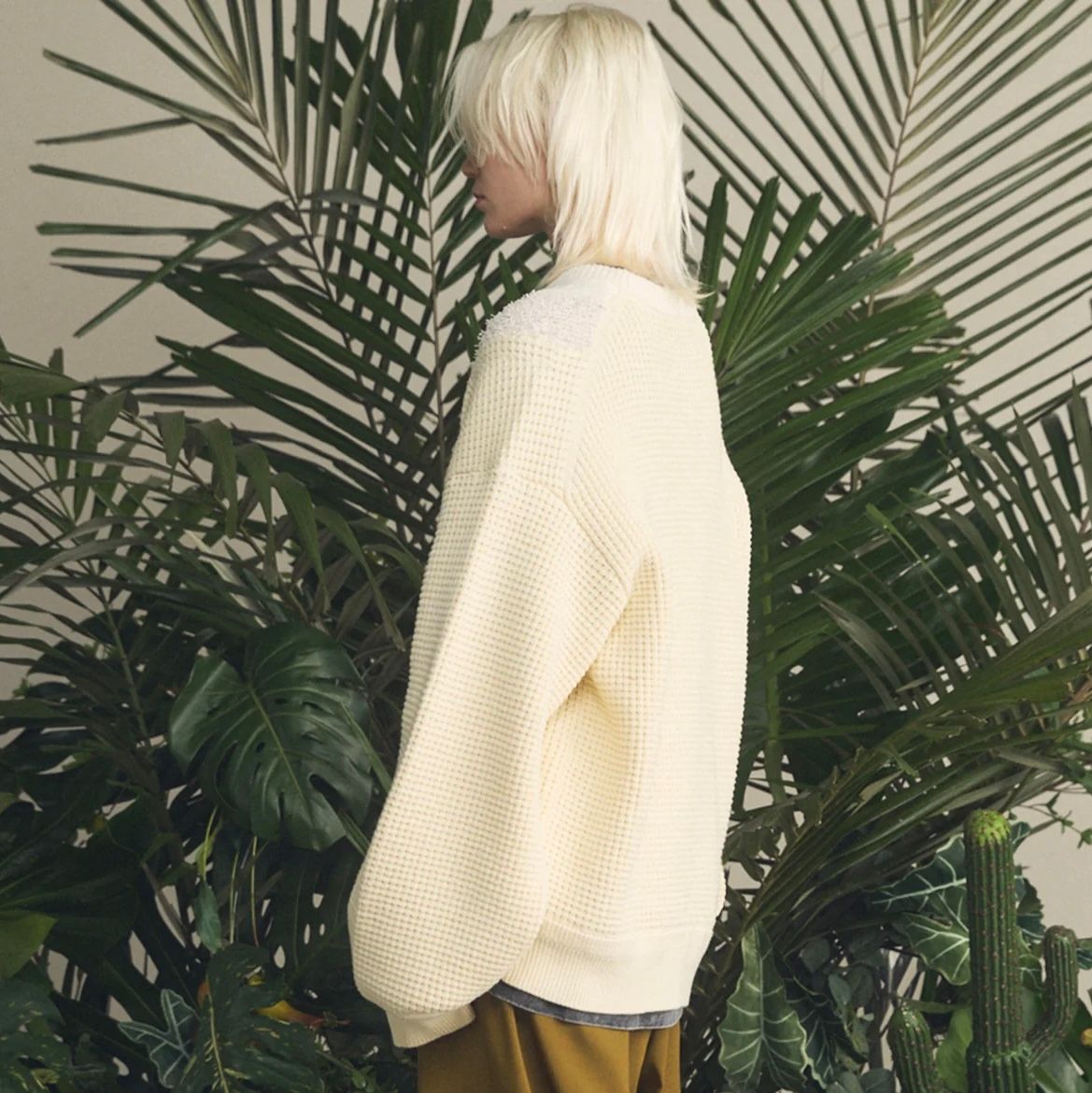 【残り一点】Prime Over V Switching Knit Pull Over