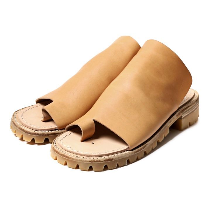 レザー種類 : ITALIAN VACHETTA–SMOOTH(NATURAL)
※商品ページ画像のレザー及び、仕様はサンプルとしてご覧ください。