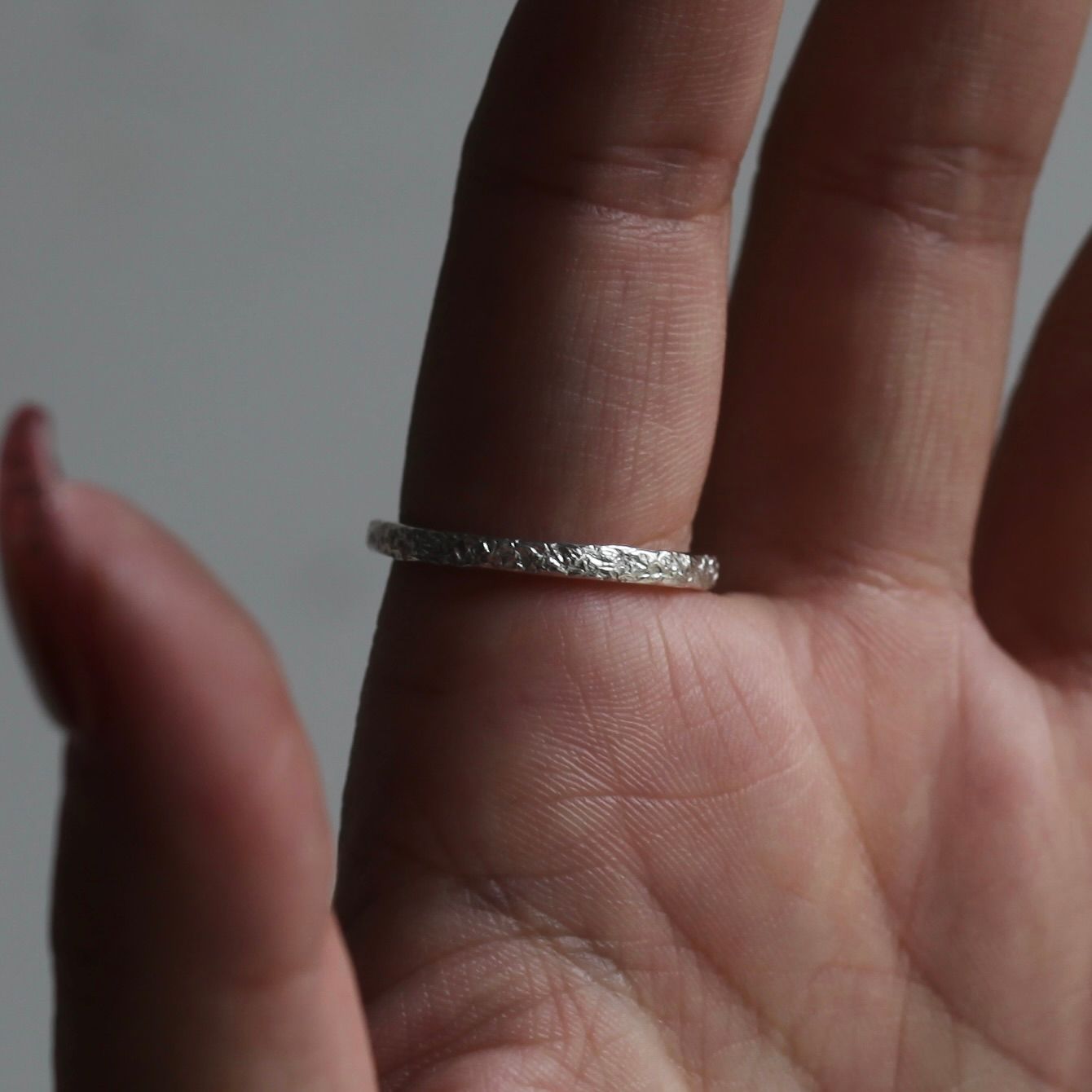 【残り一点】Oval Textured Ring(2.5mm)
