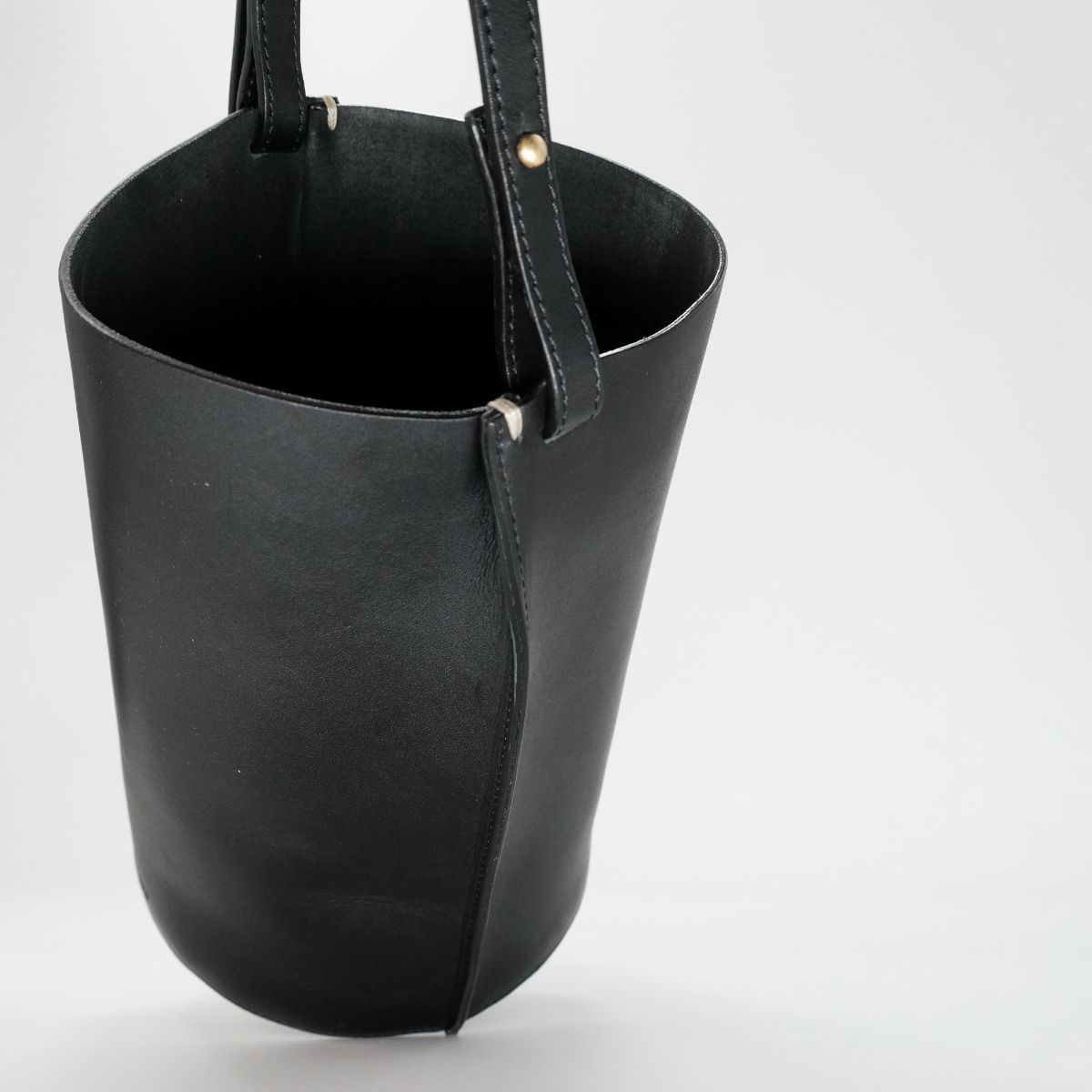 【残り一点】Tube Shoulder