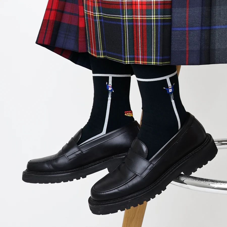 【再販売通知受付可能】Line Socks(HELP!)