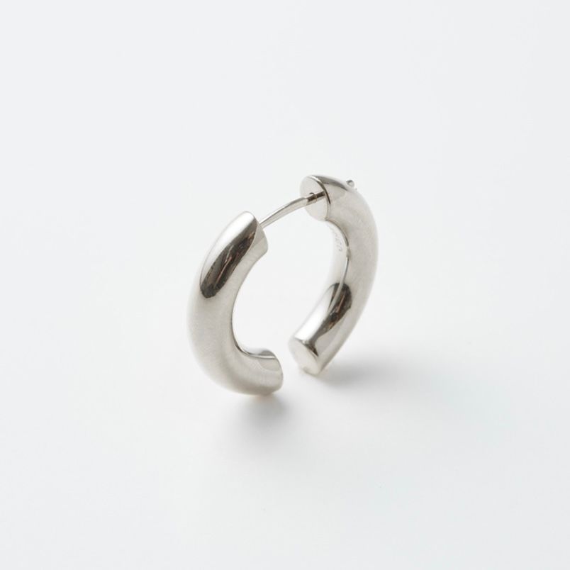 【残り一点】Follow The Path Hoop 2.5cm(SILVER)