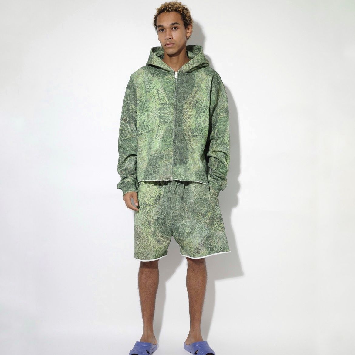 【残り一点】Cut Off Wide Zip Sweat Hoodie