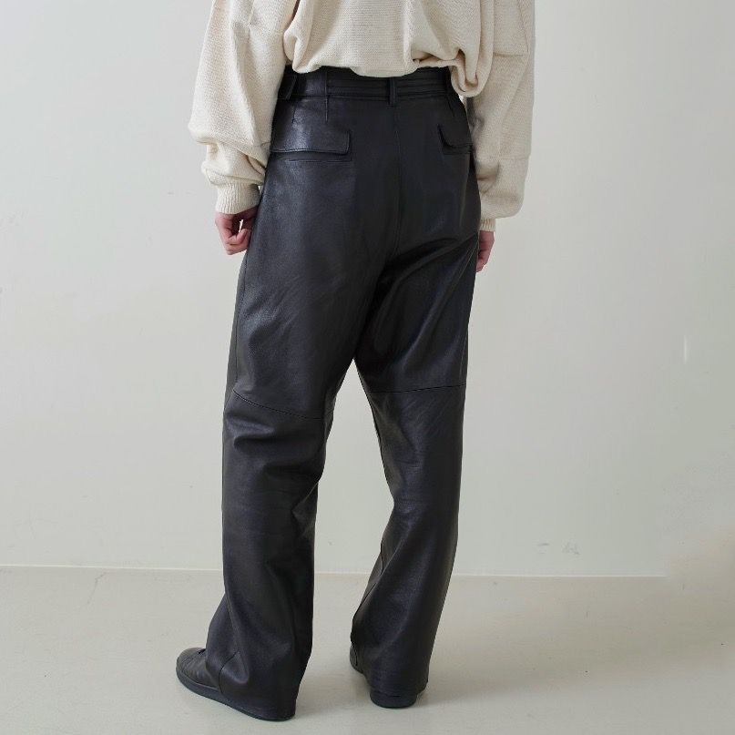 YOKE[ヨーク] Belted Leather 2tuck Trousers infocommunication.gov.gn