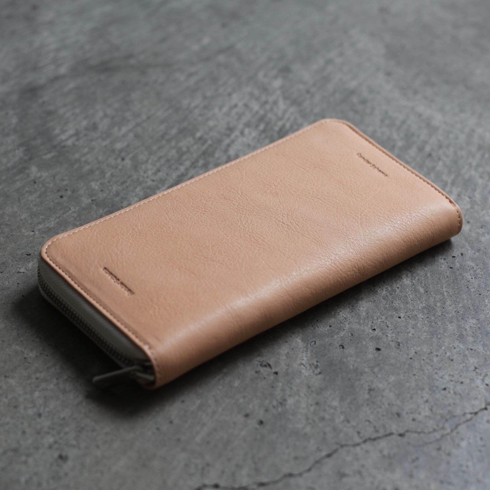 【再販売通知受付可能】Long Zip Purse(NATURAL)