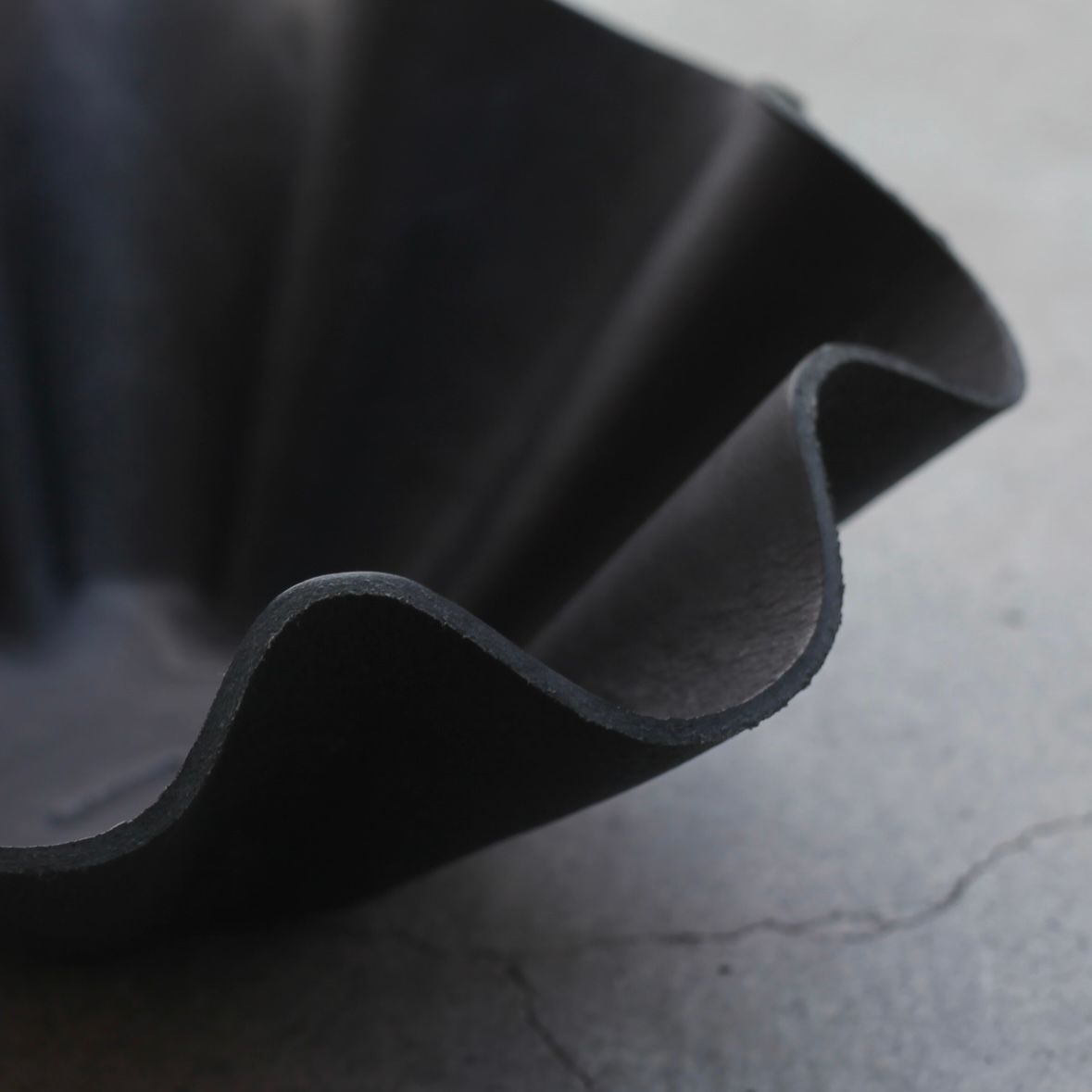 【次回入荷9月中旬予定】Shell Bowl Big(BLACK)