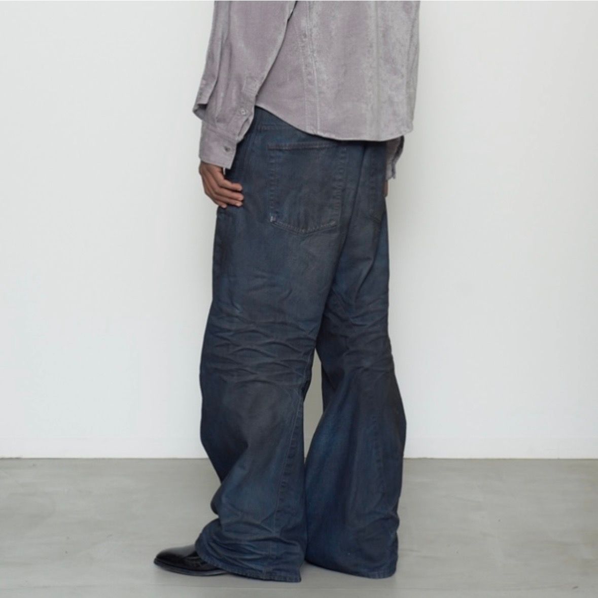 【残りわずか】3D Twisted Wide Leg Jeans