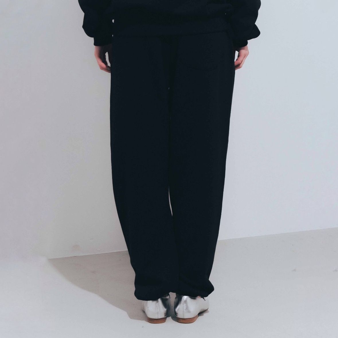 【残り一点】Sample Embroidery Sweat Pants