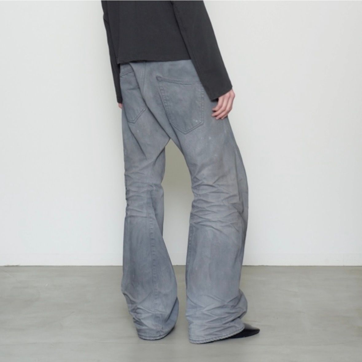 【残りわずか】3D Twisted Jeans