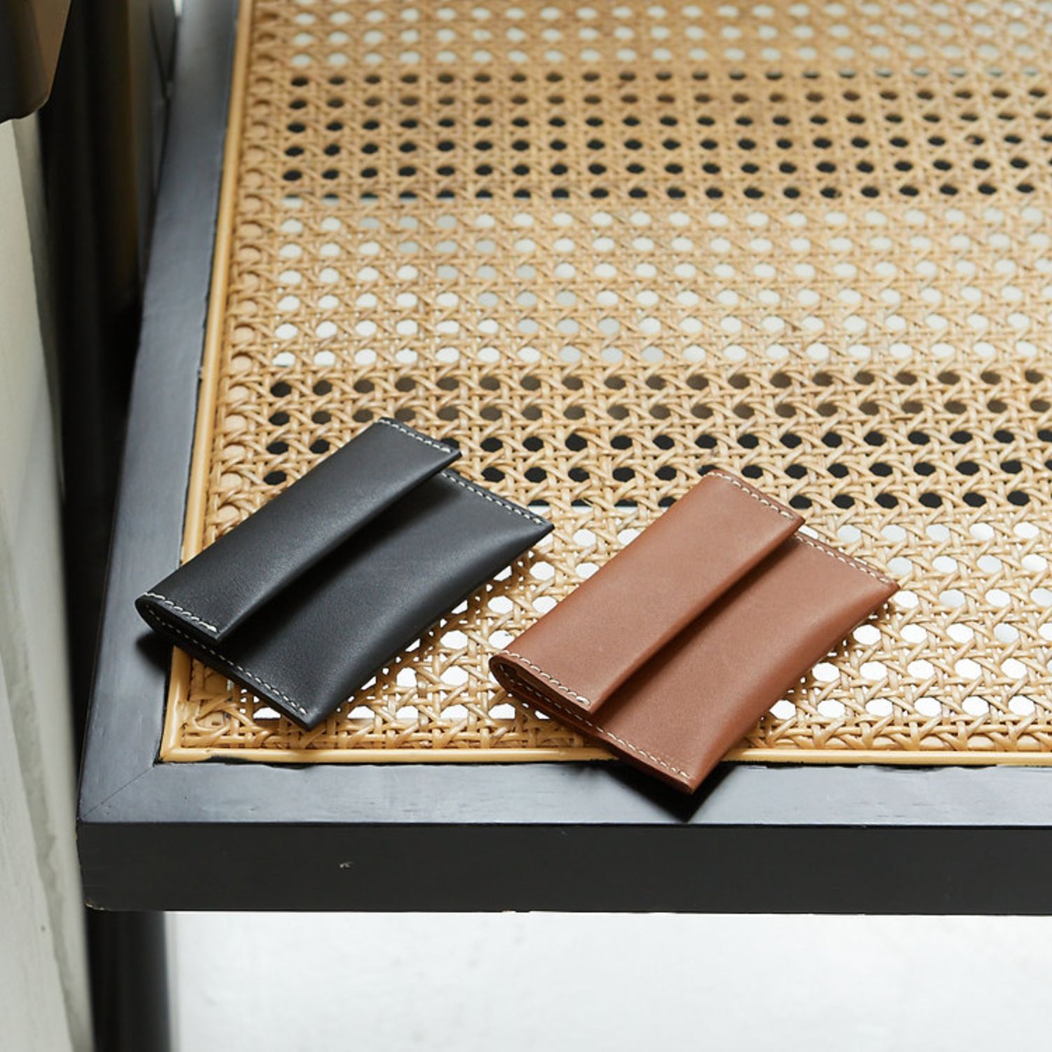 【残り一点】Flap Name Card Holder(BARA)