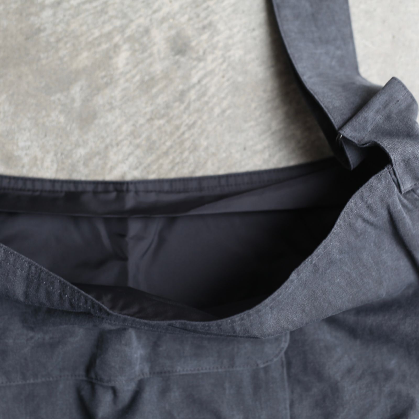 【残り一点】CO/NY ショルダーデイバッグ