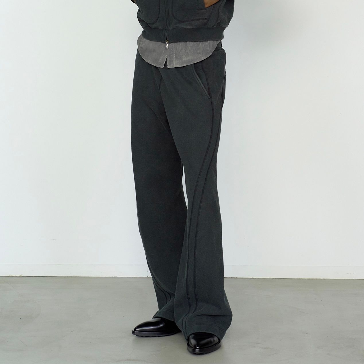 【残りわずか】3D Twisted Lounge Pants