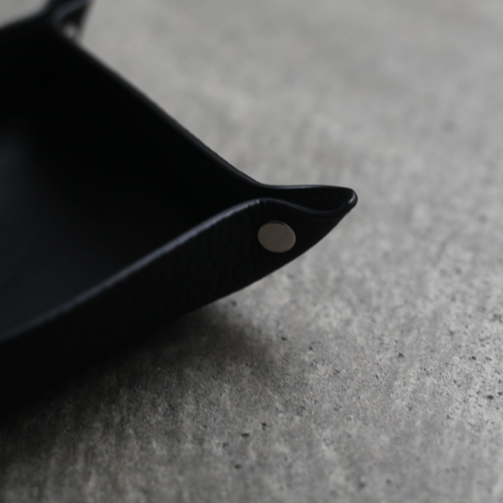 【残り一点】Herrie Portable Tray(DIPLO SKY)