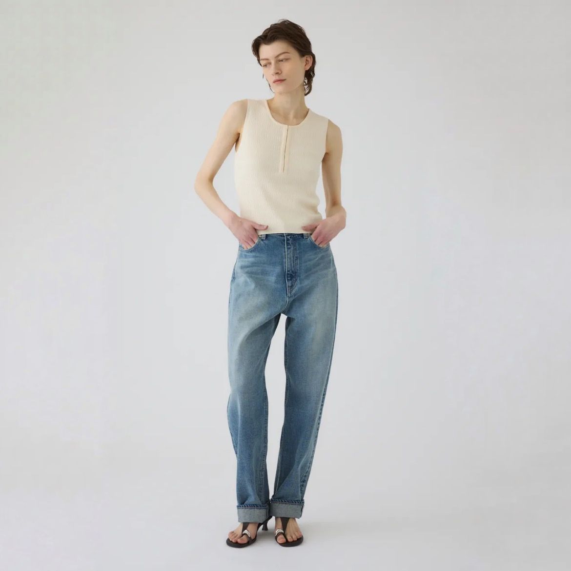 【残り一点】Round Neck Hook Tank