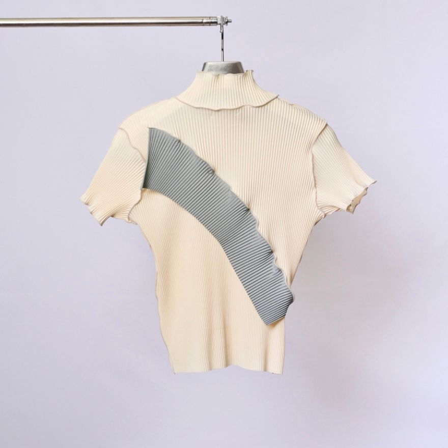 【残り一点】Todo Wave Top Short Sleeve High Neck