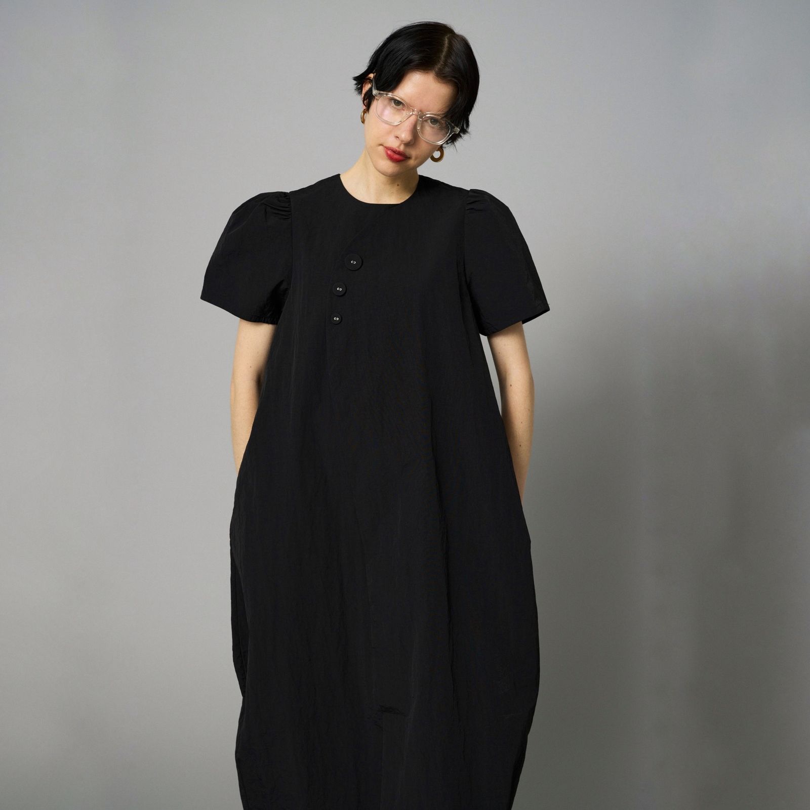 HeRIN.CYE - 【残り一点】Round Form Dress | ACRMTSM ONLINE STORE HeRIN.CYE - 【残り一点】Round Form Dress | ACRMTSM ONLINE STORE