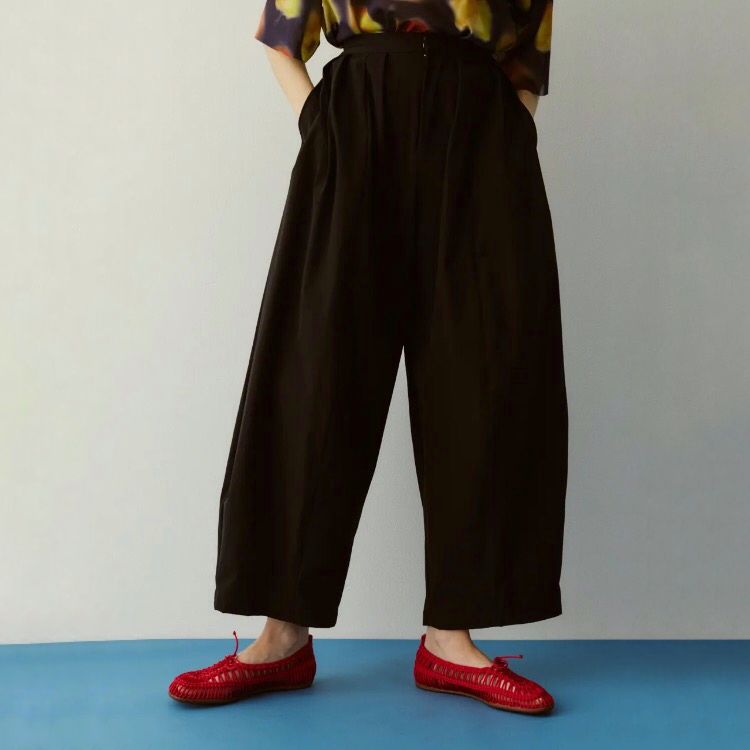 【残り一点】Many Tuck Cocoon Pants