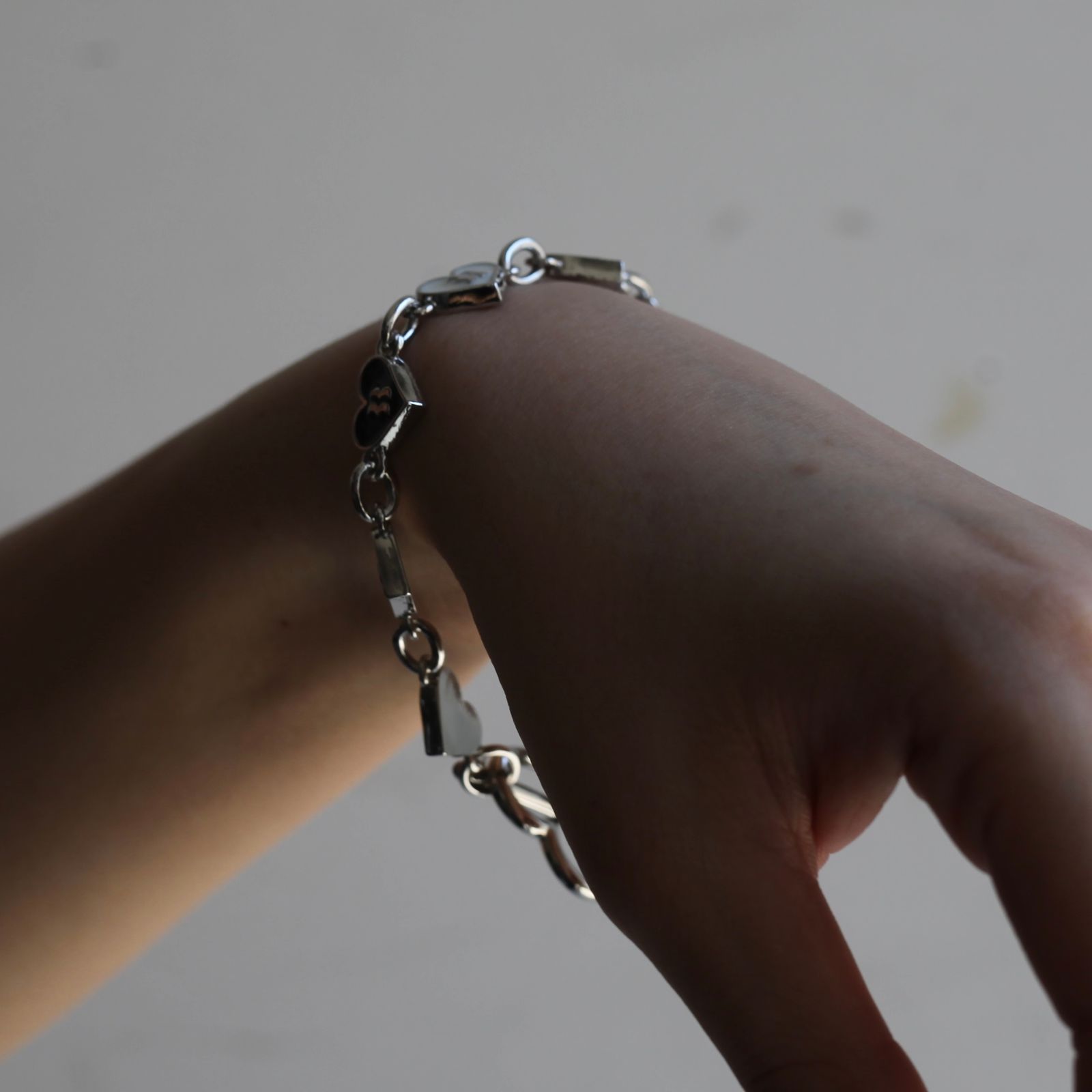 【残り一点】Multiple Logo Bracelet(SILVER)