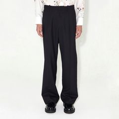【再販売通知受付可能】Borrowed Chino