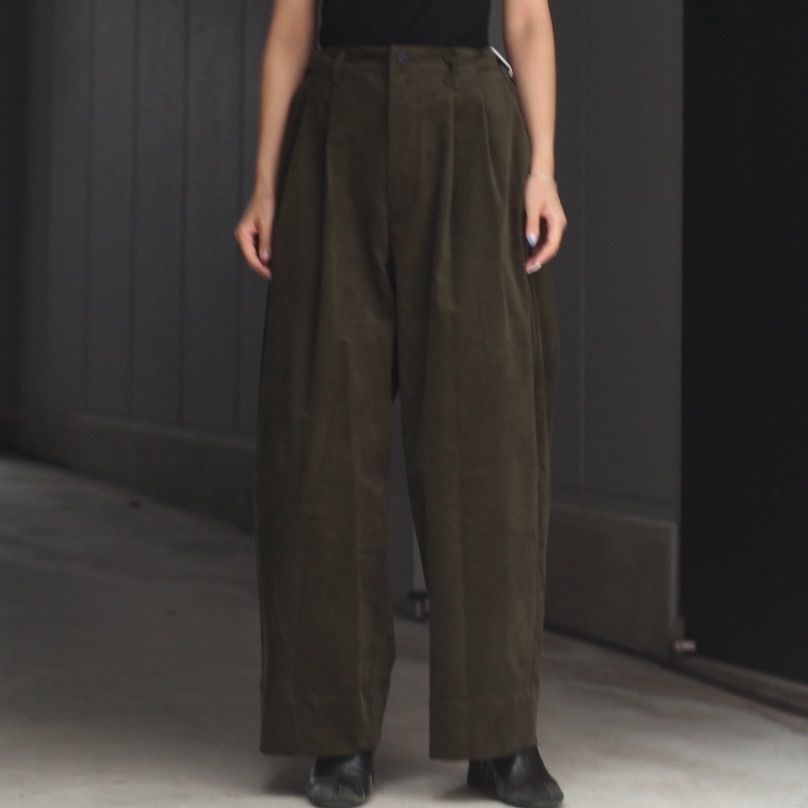 【残り一点】モールスキンシンプル2タックワイドPT