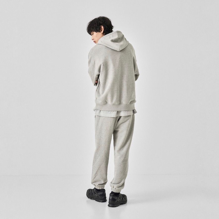 【残り一点】Gymnasium Half Zip Up Hoodie