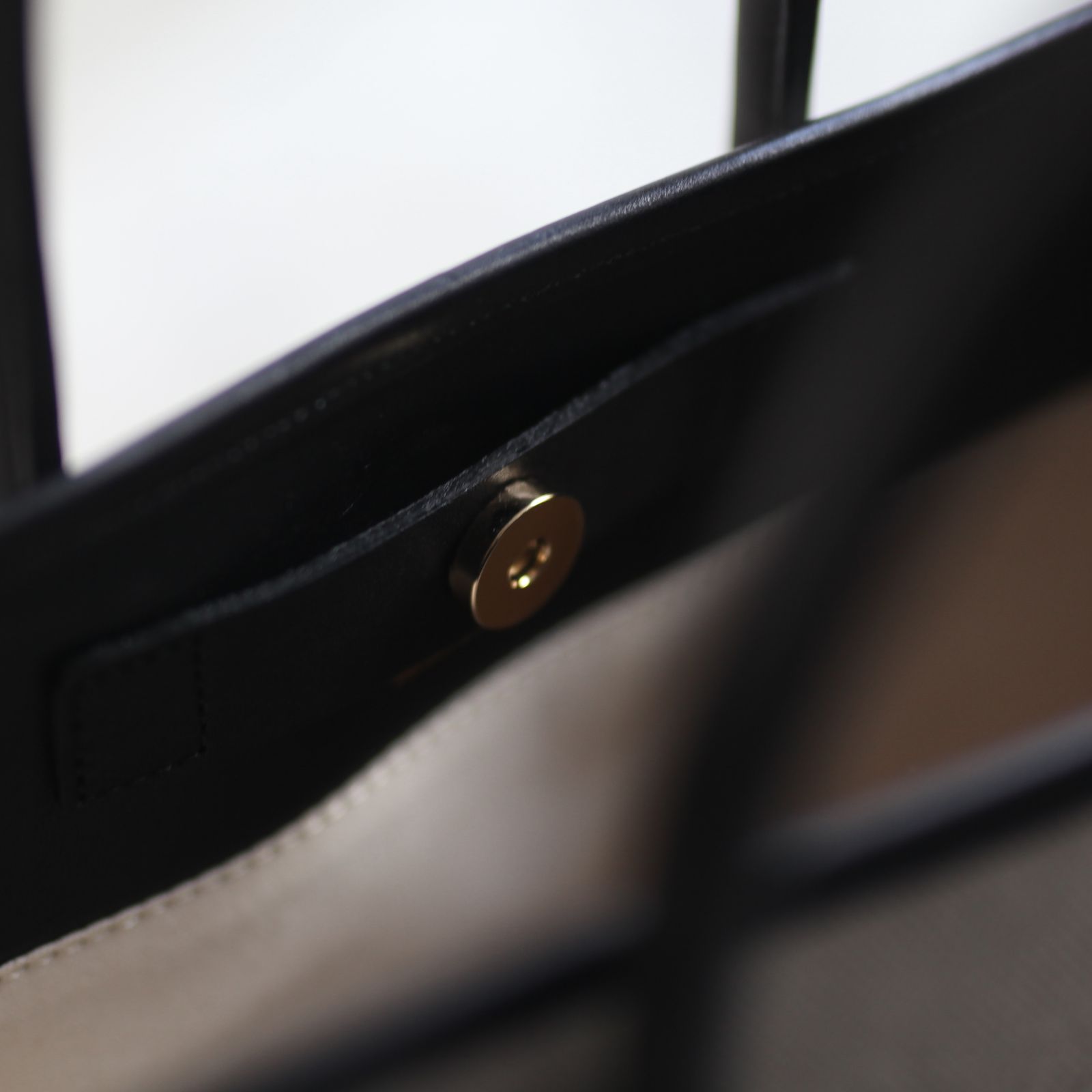 【残りわずか】Rectangle Hand Bag Large(BLACK)