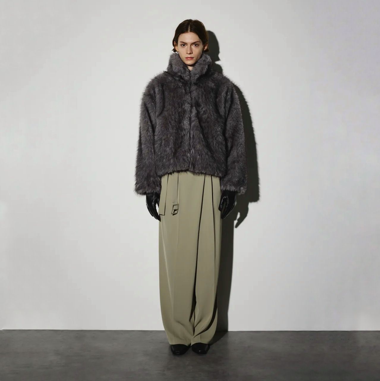【残り一点】High Collar Faux Fur Jacket