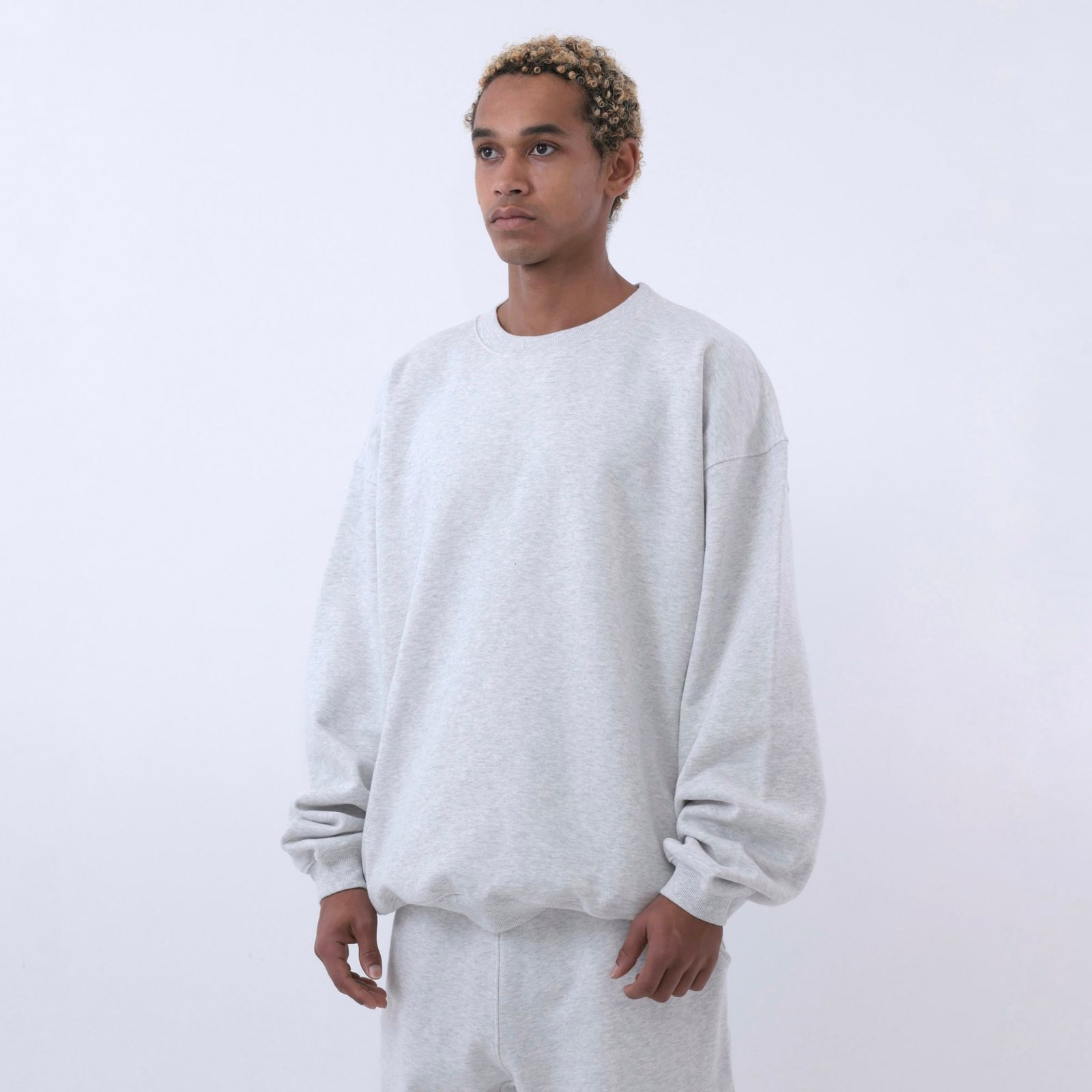 【残り一点】Sweat Shirt