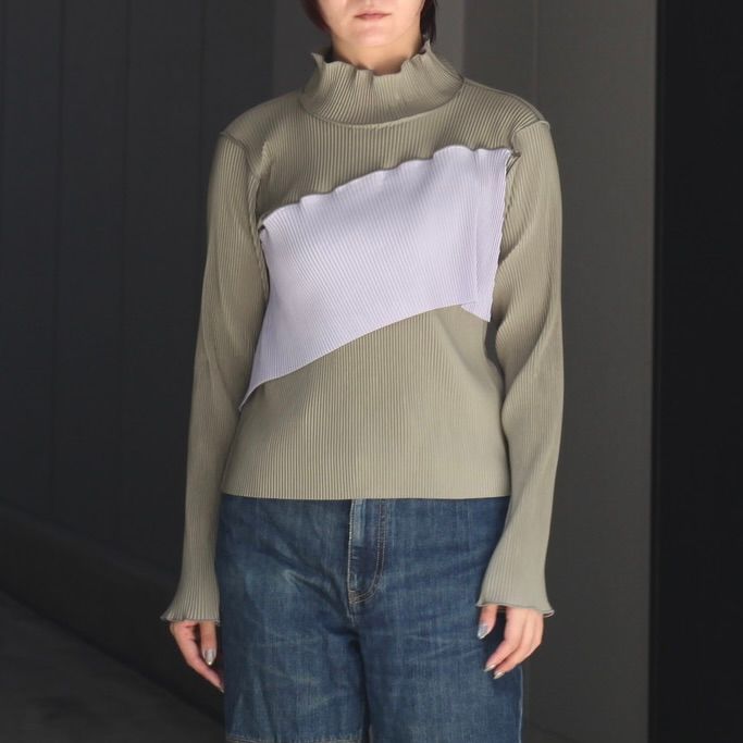 kotohayokozawa - 【残り一点】Spiral Wave Long Sleeve Top