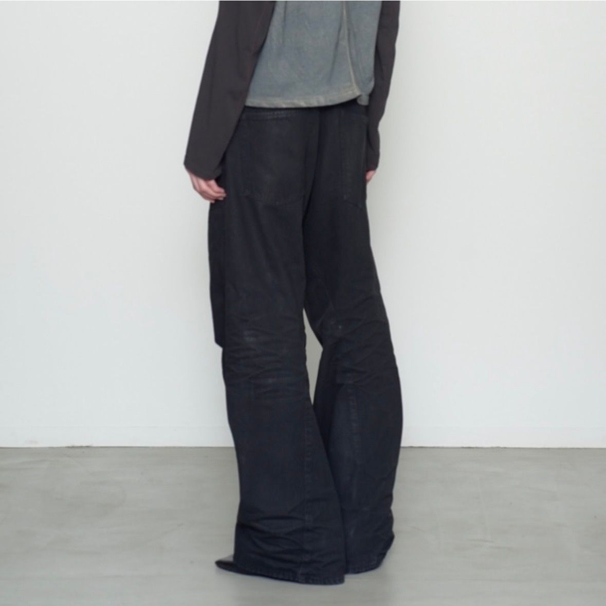 【残りわずか】3D Twisted Wide Leg Jeans
