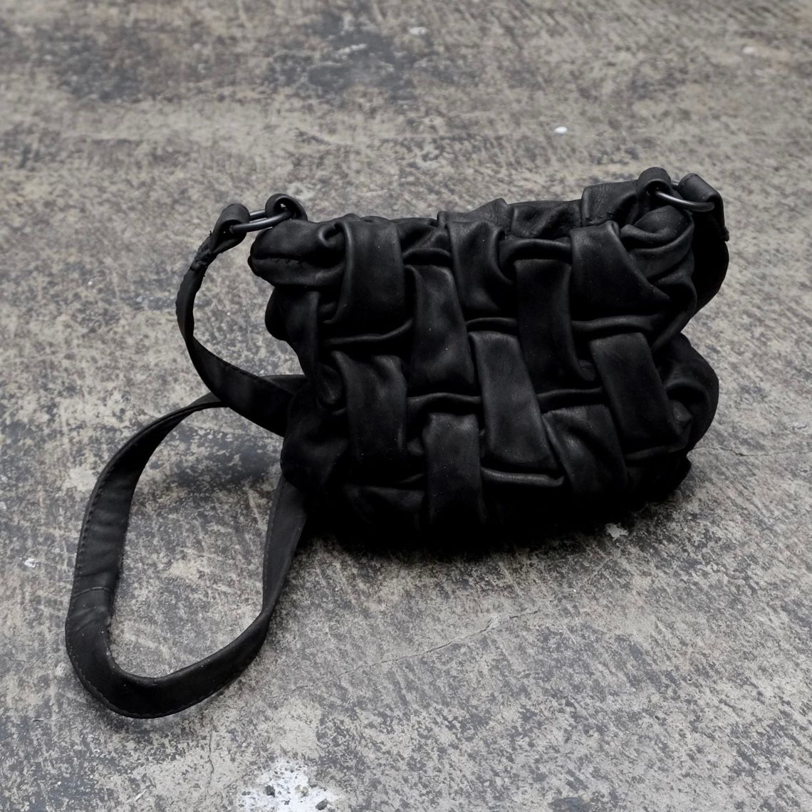 【お取り寄せ注文可能】Hand Smock Mini Shoulder Bag